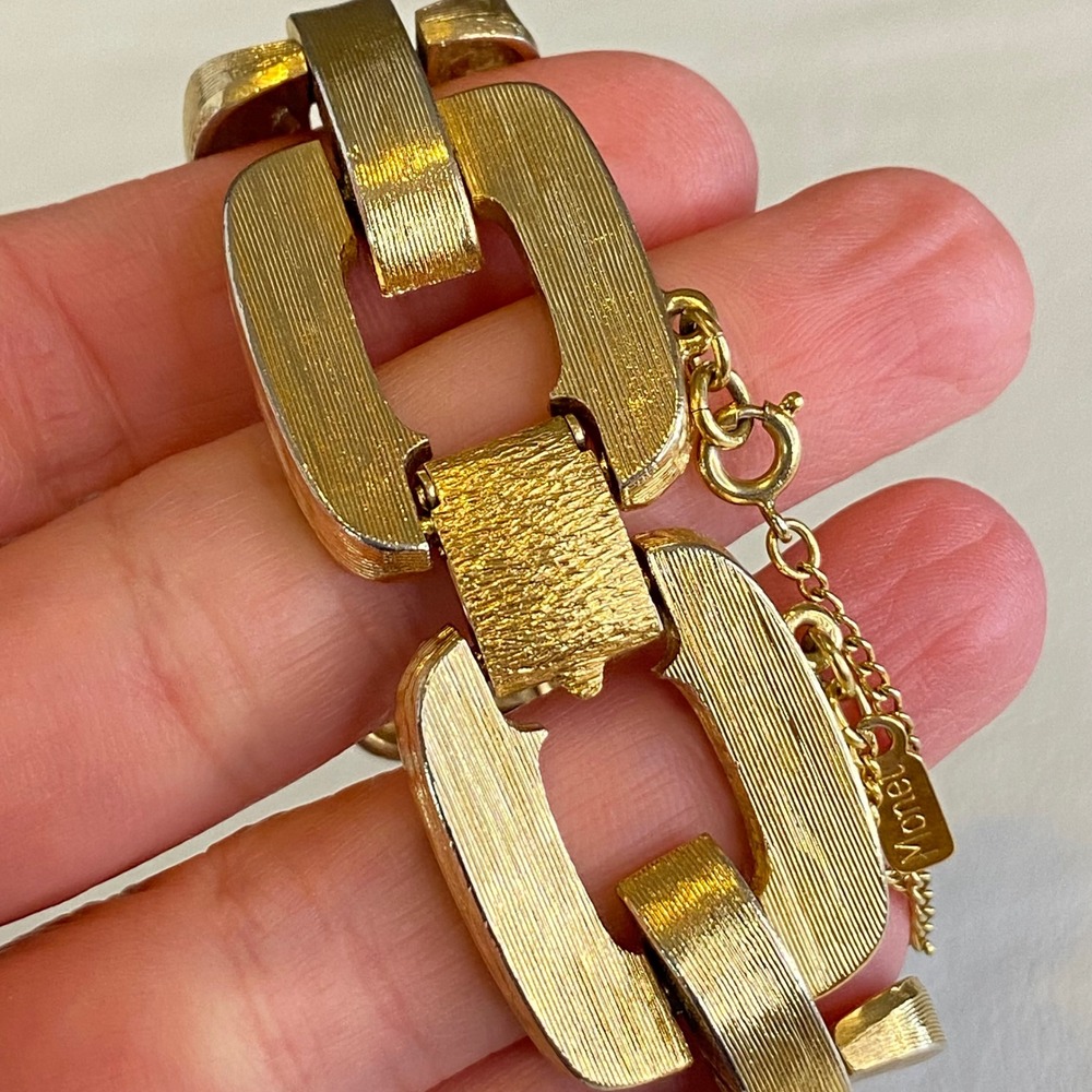 Monet Vintage Gold Tone Bracelet Chunky Textured Link 6.5" Safety Chain